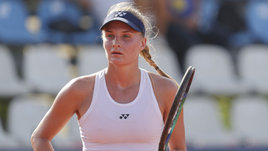 Теннисистка Даяна Ястремская