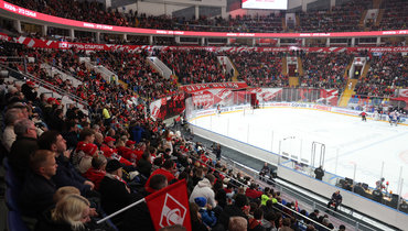 Домашняя арена «Спартака» «Мегаспорт».