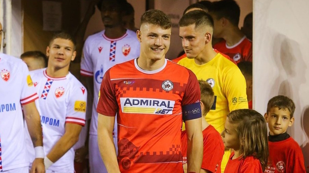 Милош Лукович перед матчем.