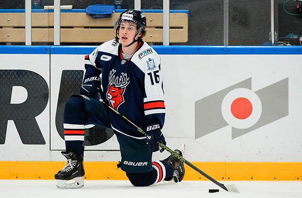 Василий Атанасов. Нападающий «Торпедо» Василий Атанасов.