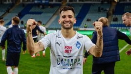 «Гвардиола и Осинькин близки в плане тактики — стараются все объяснять игрокам». Интервью лидера «Крыльев» Гарре