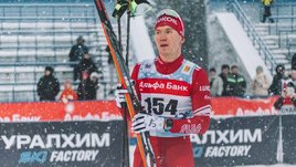 Лыжник Александр Большунов