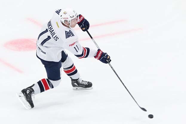 Никита Михайлис. Хоккеист Никита Михайлис