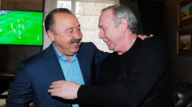 Валерий Газзаев и Олег Романцев.