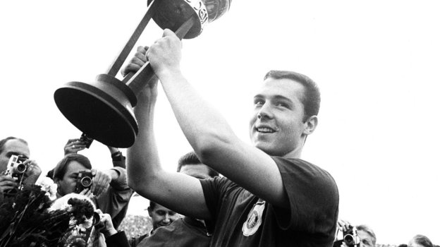 Франц Беккенбауэр. Франц Беккенбауэр