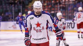 ЦСКА проиграл четыре матча подряд и застрял в середине таблицы. У команды охапка тревожных проблем перед встречей со СКА