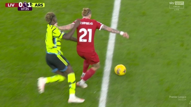 В противостоянии Сака и Цимикаса...