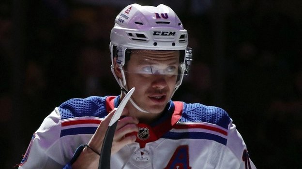 Артемий Панарин. Хоккеист Артемий Панарин.