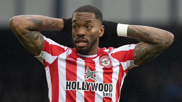 Айван Тоуни.