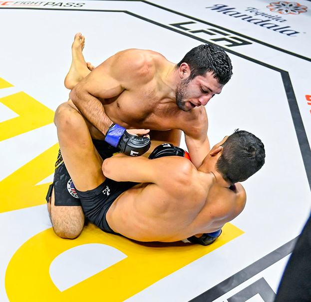 Азамат Бекоев и Лукас Фернандо.