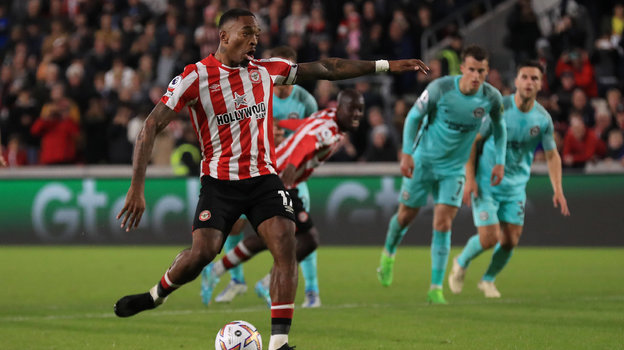 Айван Тони.