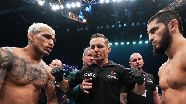 Чарльз Оливейра и Ислам Махачев.