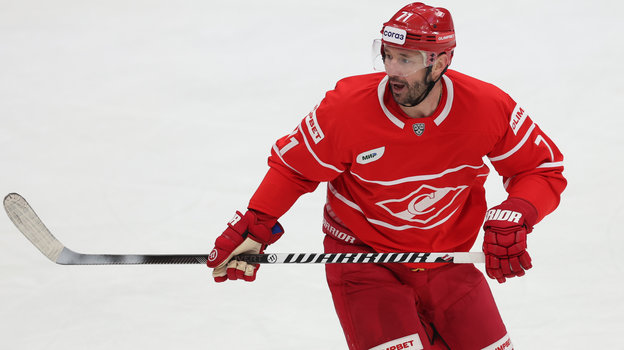 Хоккеист Илья Ковальчук.