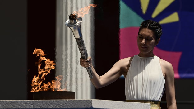 Церемония зажжения олимпийского огня.