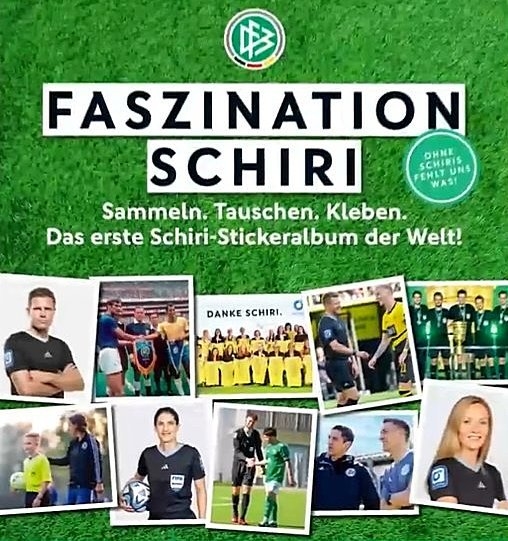 Альбом Panini с судейскими карточками.