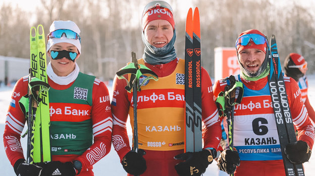 Савелий Коростелев, Александр Большунов и Артем Мальцев. Савелий Коростелев, Александр Большунов и Артем Мальцев