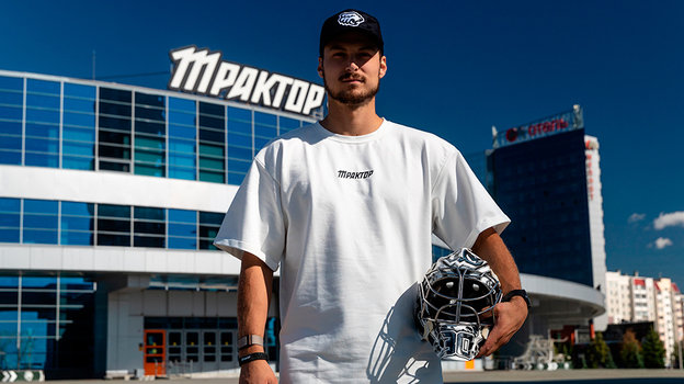 Закари Фукале. Вратарь «Трактора» Закари Фукале.