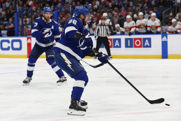 Никита Кучеров. Хоккеист Никита Кучеров