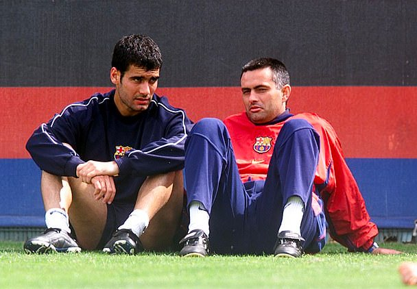 Хосеп Гвардиола и Жозе Моуринью. Футболисты Хосеп Гвардиола и Жозе Моуринью.