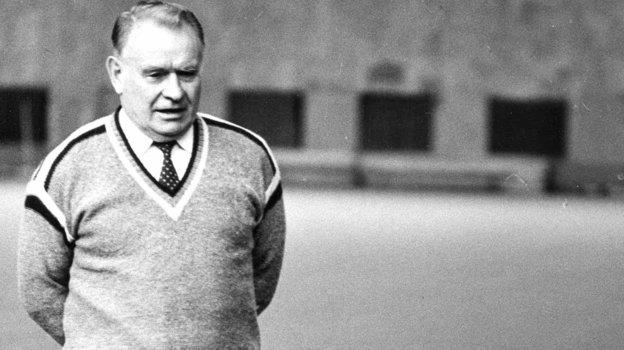 Константин Бесков. Константин Бесков