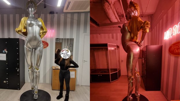 Статуя близняшки.