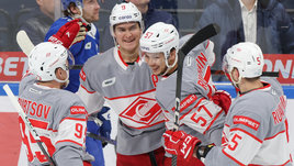 «Спартак» разнес «Динамо» ко второму периоду. У Цыплакова — покер