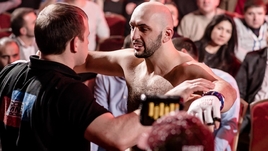 «Саня делал все, что говорит Федор». Олдскульные истории Баги Агаева: братья Емельяненко, жесткий Сулоев, бой беременной жены