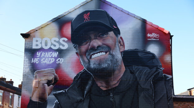 Мурал в честь Юргена Клоппа в Ливерпуле.
