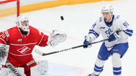 59 сейвов и космическое спасение в овертайме! Вратарь Николаев — герой дня, а «Спартак» снова сильнее «Динамо»