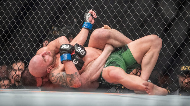 Ислам Махачев и Алекс Волкановски. Ислам Махачев и Алекс Волкановски