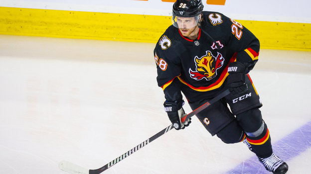 Элиас Линдхольм.