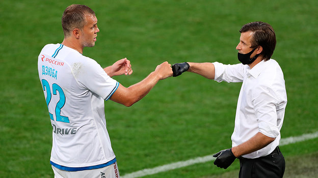 Артем Дзюба и Сергей Семак.