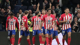 «Реал» потерял Винисиуса, а затем и победу в дерби. «Атлетико» сохранил чемпионскую интригу в Испании