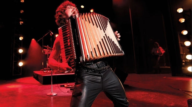 Кадр из фильма «Странный Эл»