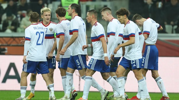 Футболисты сборной России в матче против Кубы. 20 ноября 2023 года.