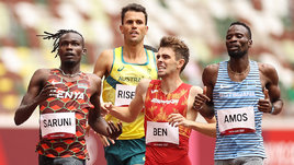 Майкл Саруни, Джеффри Райзли, Адриан Бен и Найджел Амос