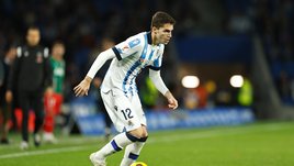 Один из лучших матчей Захаряна в Испании. Растаскал оборону соперника, но команде это не помогло