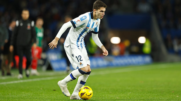 Арсен Захарян. Футболист Арсен Захарян