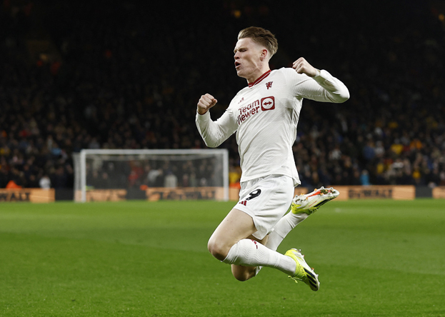 Скотт Мактоминей. Футболист Скотт Мактоминей