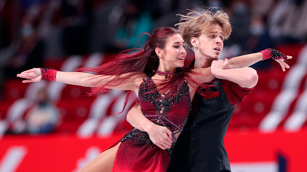 Диана Дэвис и Глеб Смолкин. Фигуристы Диана Дэвис и Глеб Смолкин.