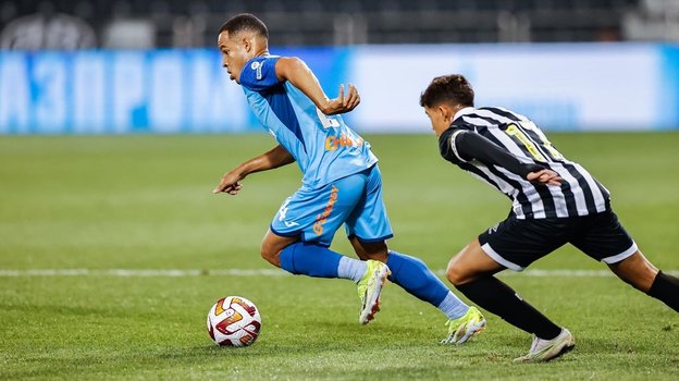 Педро. Футболист «Зенита» Педро