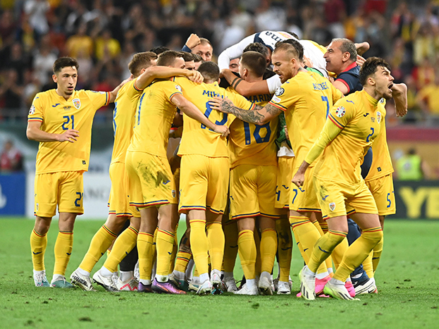 Футболисты сборной Румынии.