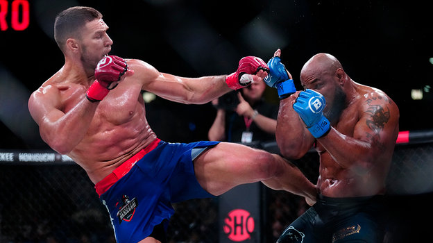 Вадим Немков в бою с Йоэлем Ромеро.