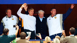 600 часов на личном самолете и красное вино с Ельциным. Вторая часть монолога Евгения Кафельникова