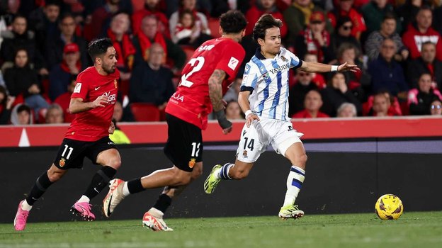 Такэфуса Кубо в матче с «Мальоркой».