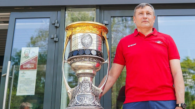 Сергей Суярков. Хоккейный тренер Сергей Суярков