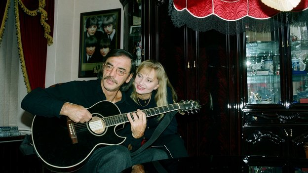 Михаил Боярский с супругой Ларисой Луппиан.