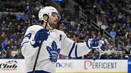 Похоже, рекорд Овечкина не устоит. Звезда «Торонто» Мэттьюс забил 50 голов за 54 матча