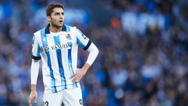 У Захаряна попадание в перекладину, упущенный момент и замена после падения. «Реал Сосьедад» три месяца не побеждает дома