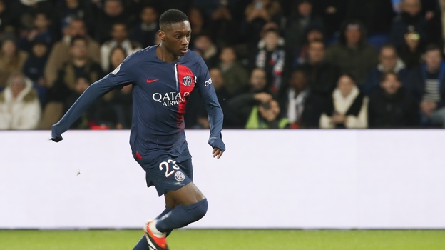 Коло Муани.